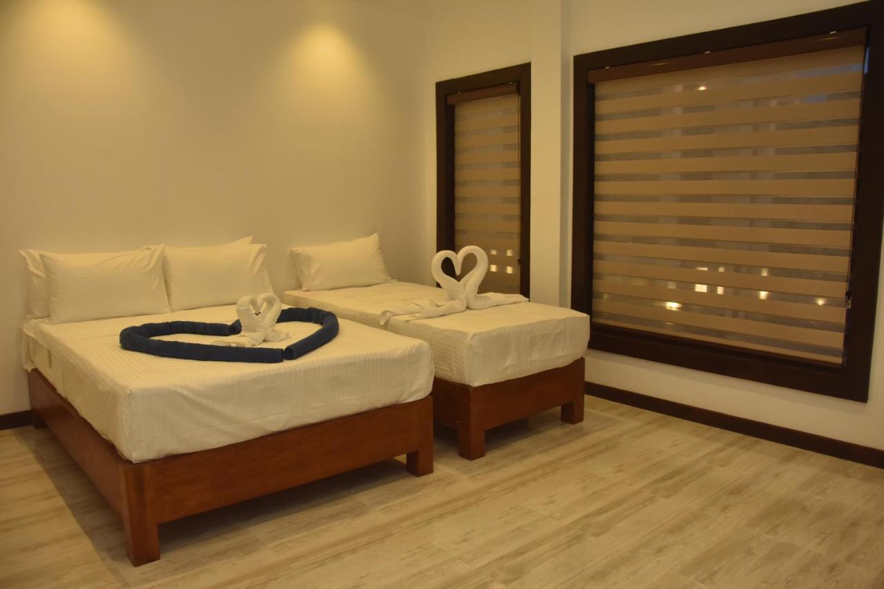 J7 Villaj Resort Trincomalee Exteriör bild